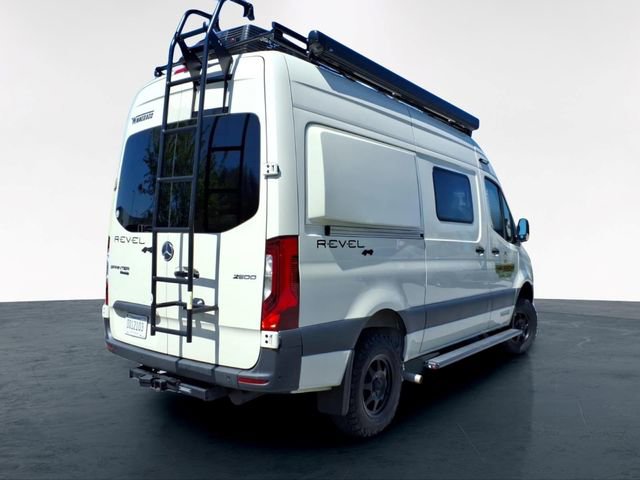 Used 2022 Mercedes-Benz Sprinter 144 Cargo image 17