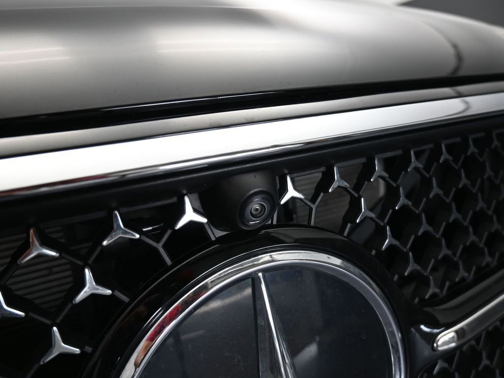 Used 2025 Mercedes-Benz E 350 4MATIC Sedan image 50