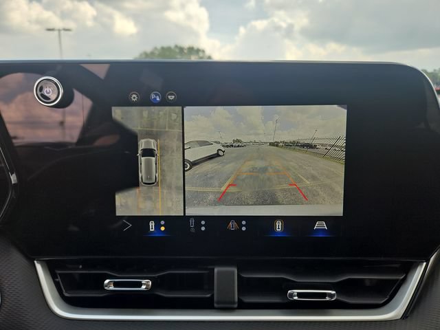 Used 2025 Chevrolet Equinox LT w/ Safety and Technology Package AWD/4WD image 21