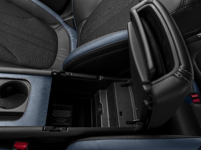 Used 2016 Chrysler 200 S FWD image 18