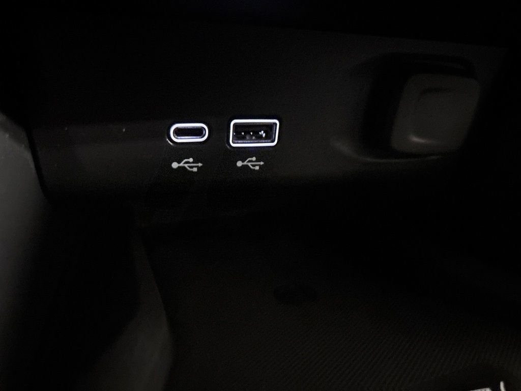 Used 2024 Buick Envista Avenir FWD image 21
