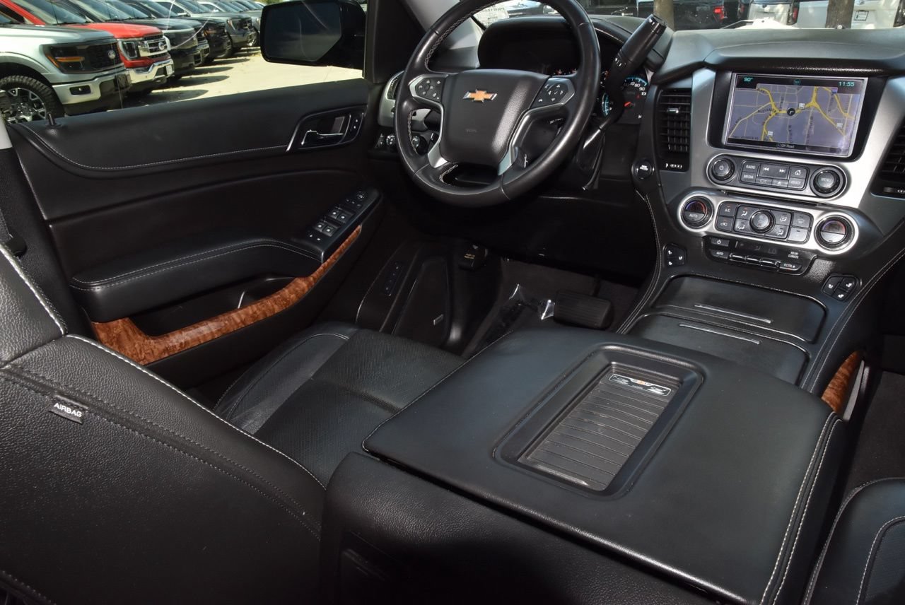 Used 2019 Chevrolet Tahoe Premier AWD/4WD image 16