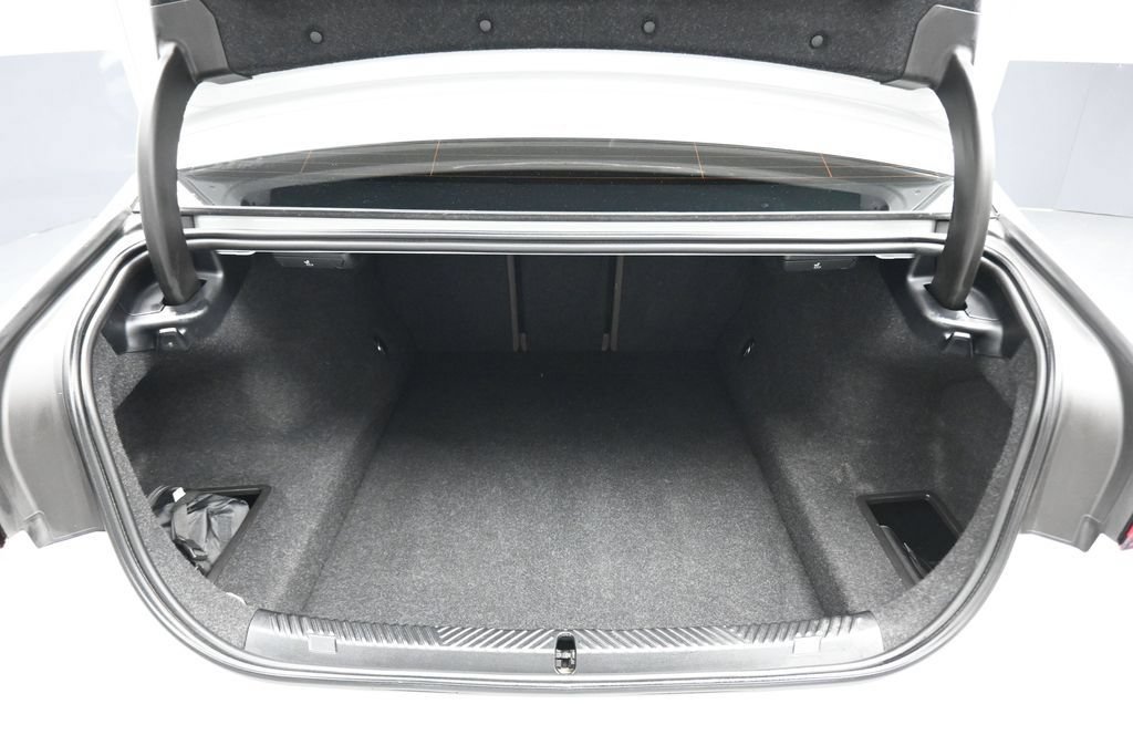 Used 2026 BMW 530i RWD image 54