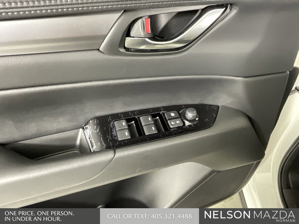 New 2025 MAZDA CX-5 AWD 2.5 S w/ Preferred Package image 16