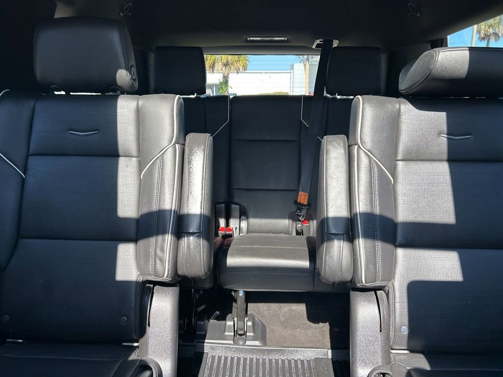 Used 2022 Cadillac Escalade Sport w/ Touring Package image 15