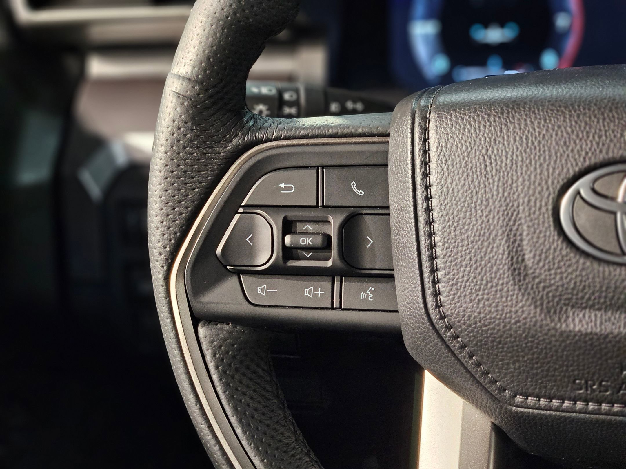 Used 2025 Toyota Tacoma TRD Sport image 27