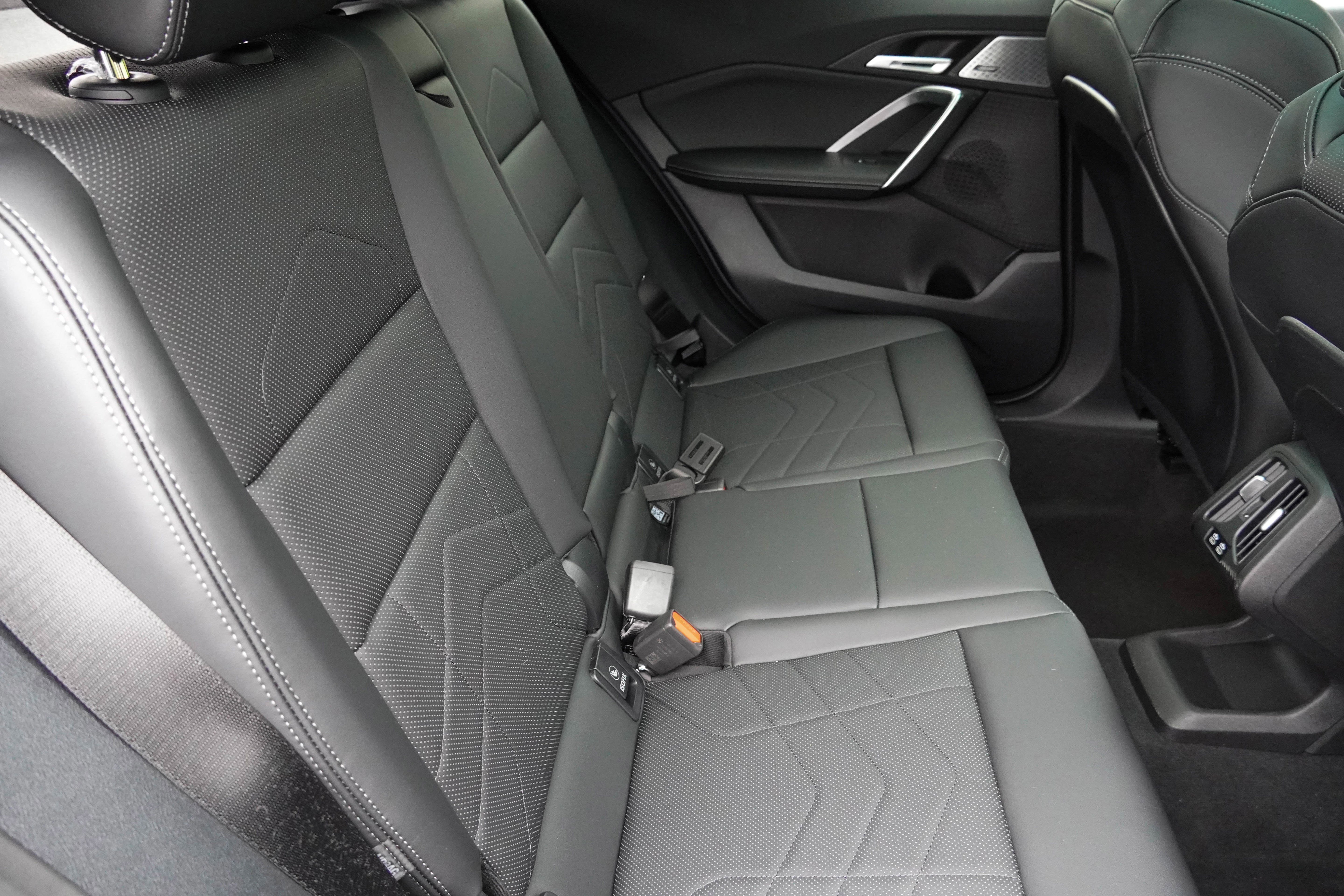 Certified 2025 BMW X2 M35i image 36