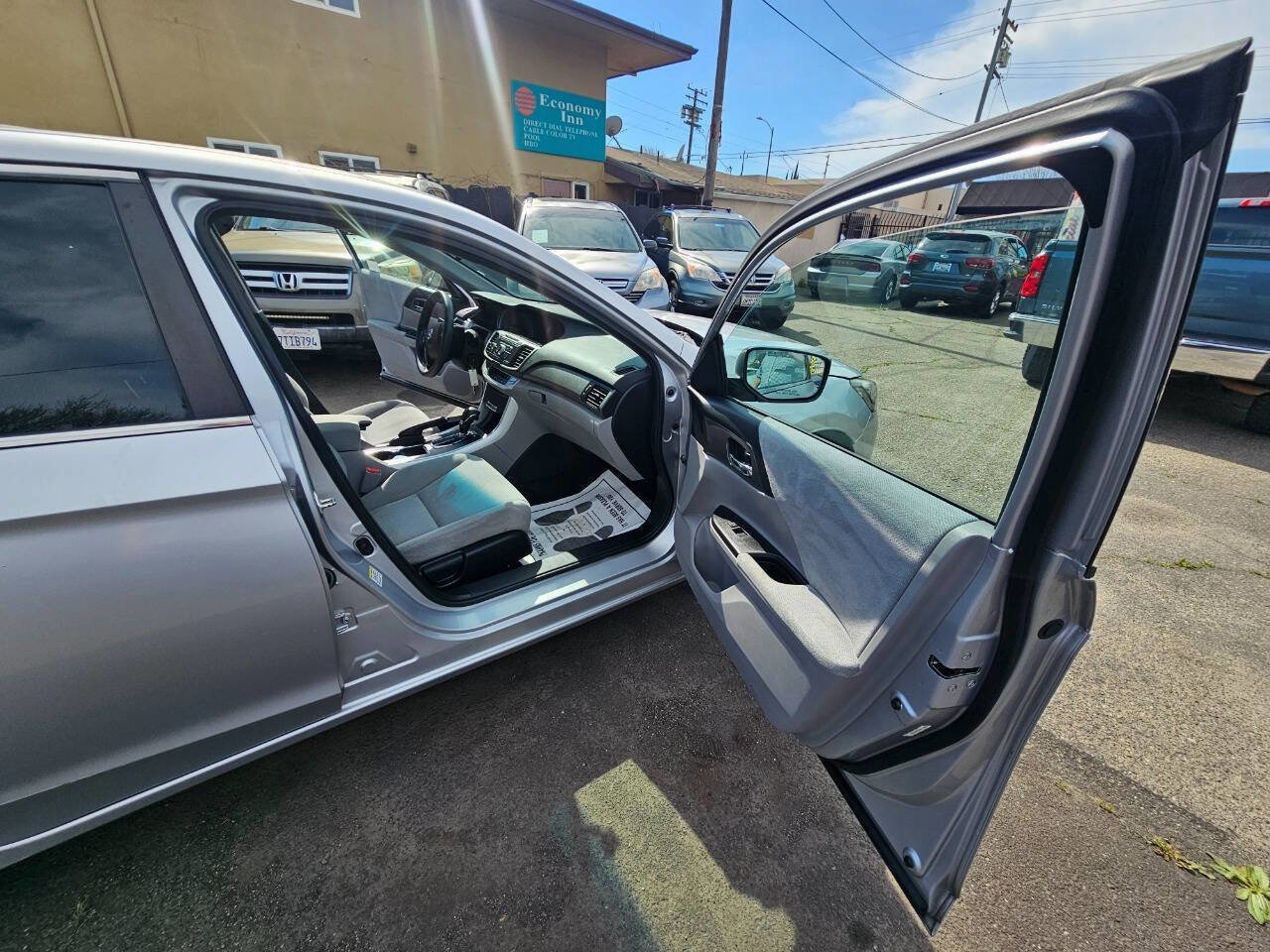 Used 2013 Honda Accord LX image 16