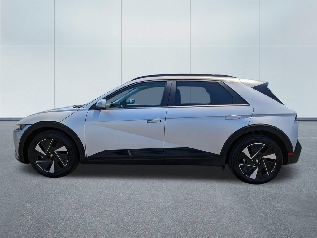 Certified 2025 Hyundai Ioniq 5 SEL RWD image 3