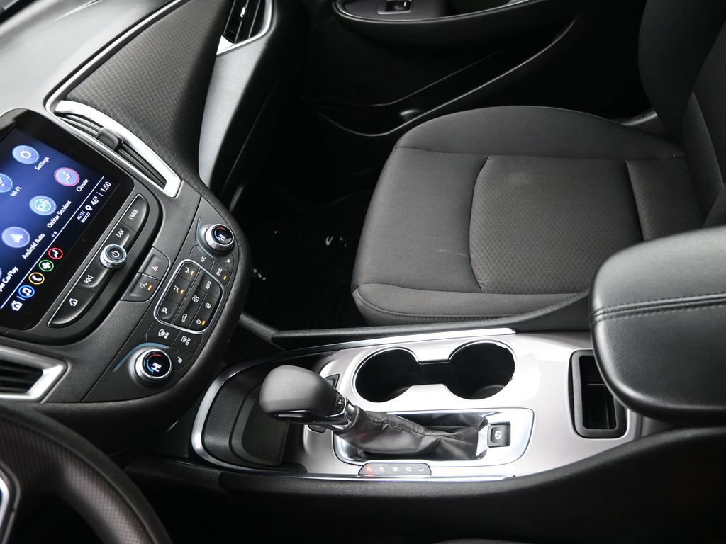 Used 2022 Chevrolet Malibu LT FWD image 21