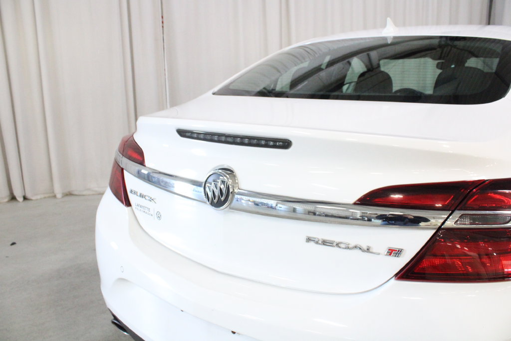 Used 2014 Buick Regal Premium FWD image 32