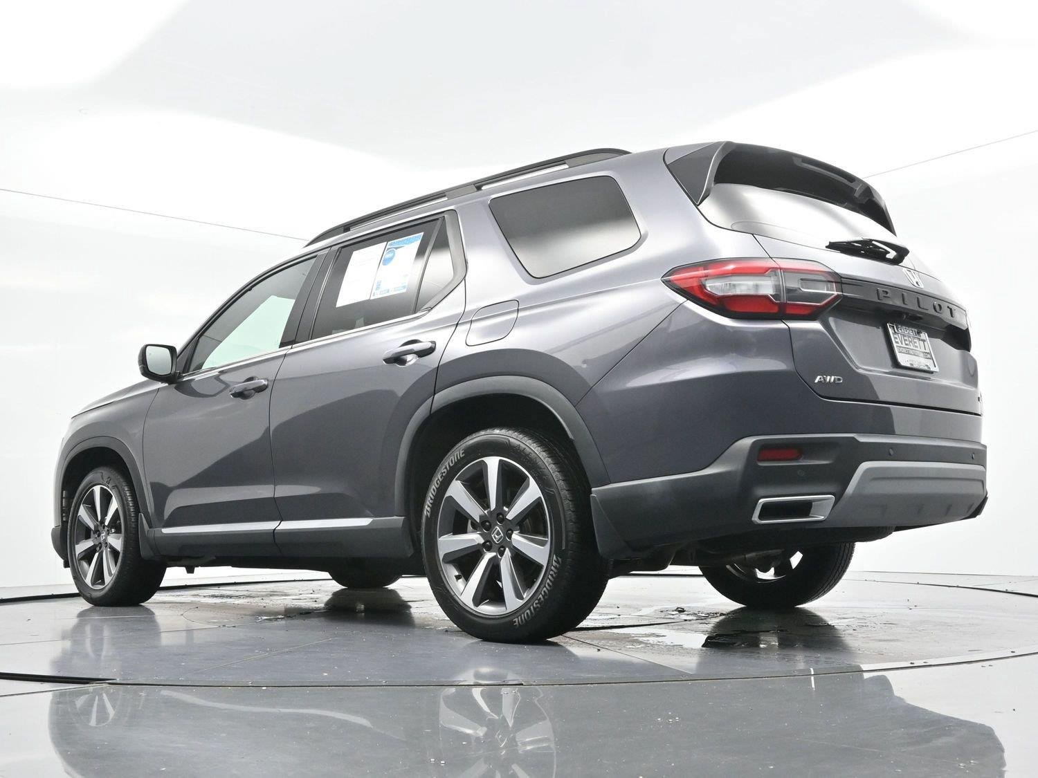 Used 2024 Honda Pilot Touring image 53