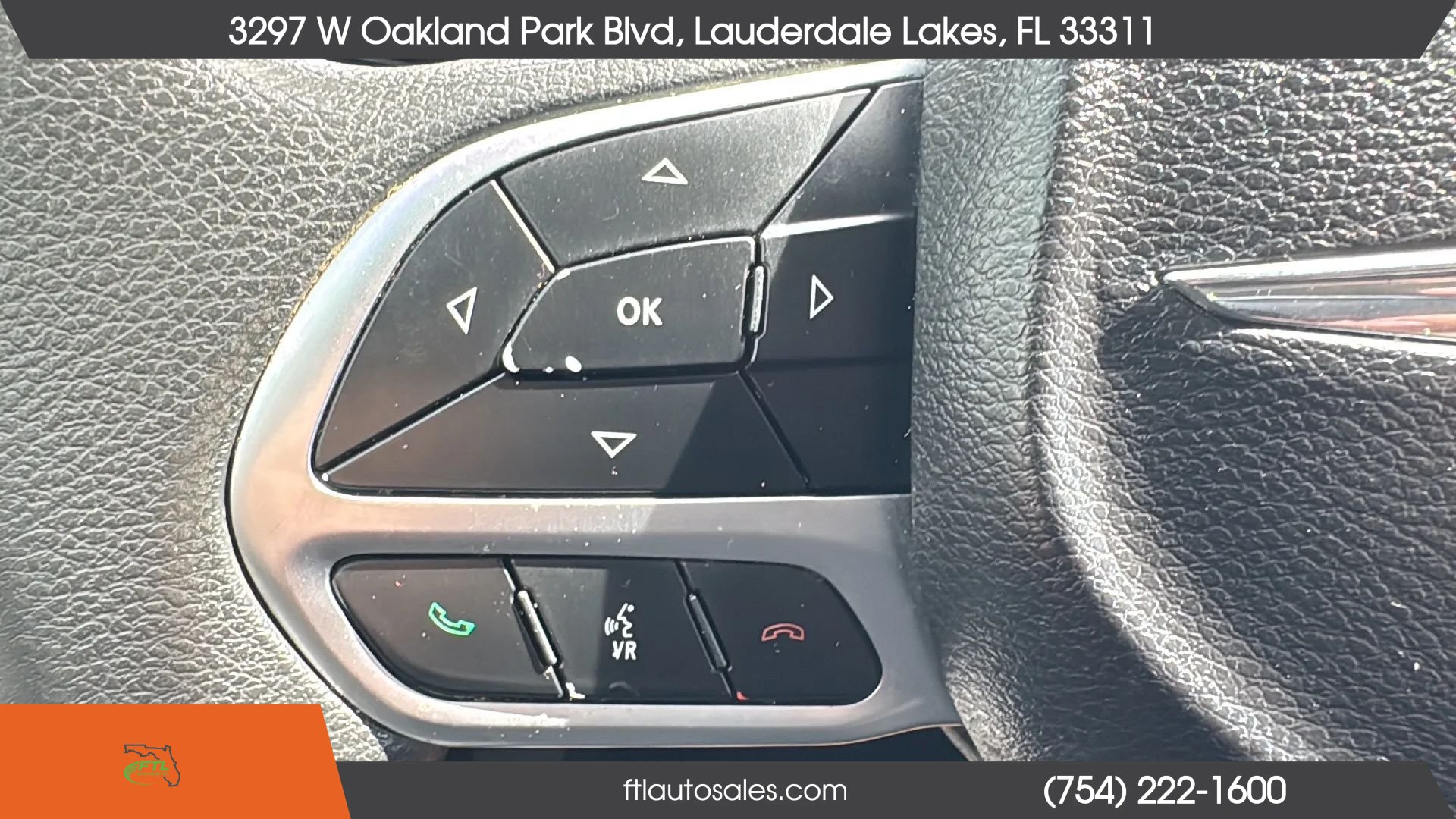 Used 2018 Chrysler Pacifica LX FWD image 43