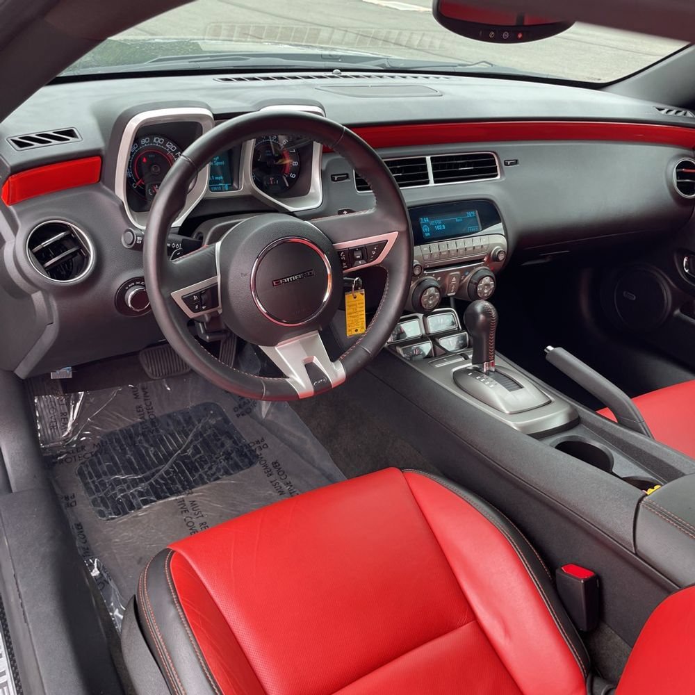 Used 2010 Chevrolet Camaro SS w/ RS Package RWD image 12