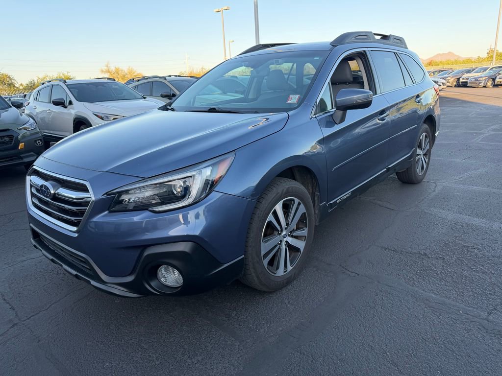 Used 2018 Subaru Outback 3.6R Limited AWD/4WD image 3