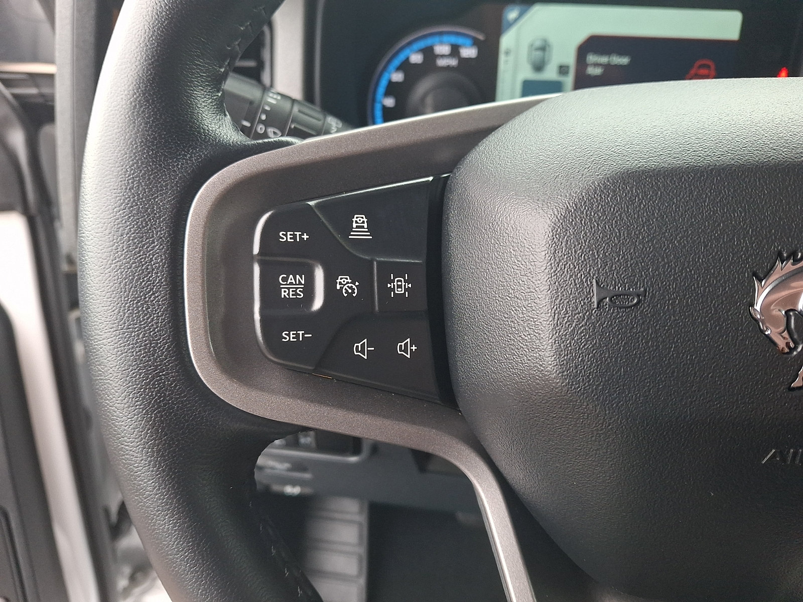 Used 2024 Ford Bronco Badlands AWD/4WD image 19