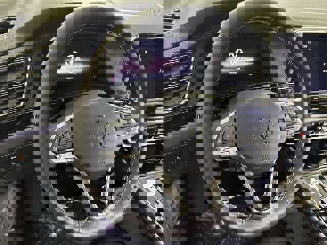 New 2026 Volkswagen Atlas Cross Sport SEL image 18