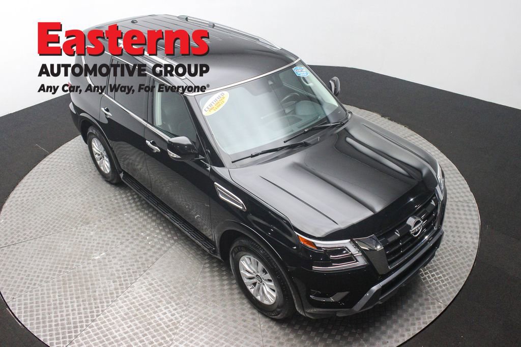 Used 2024 Nissan Armada SV image 3