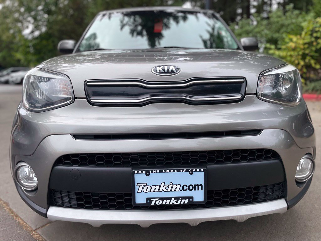 Used 2019 Kia Soul + FWD image 9