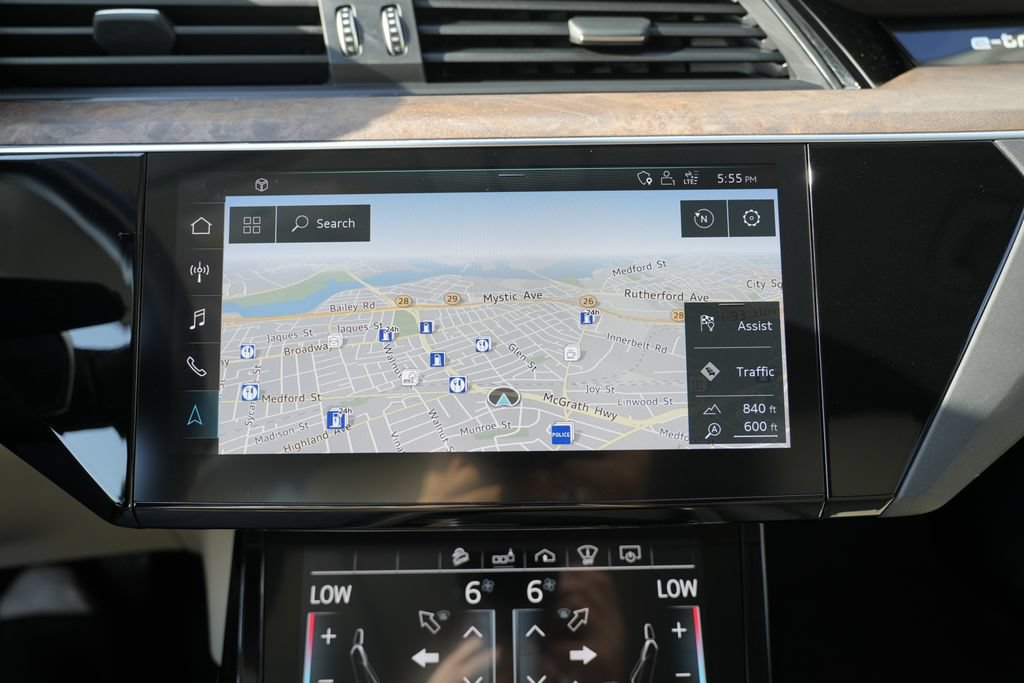 Used 2019 Audi e-tron Prestige AWD/4WD image 70
