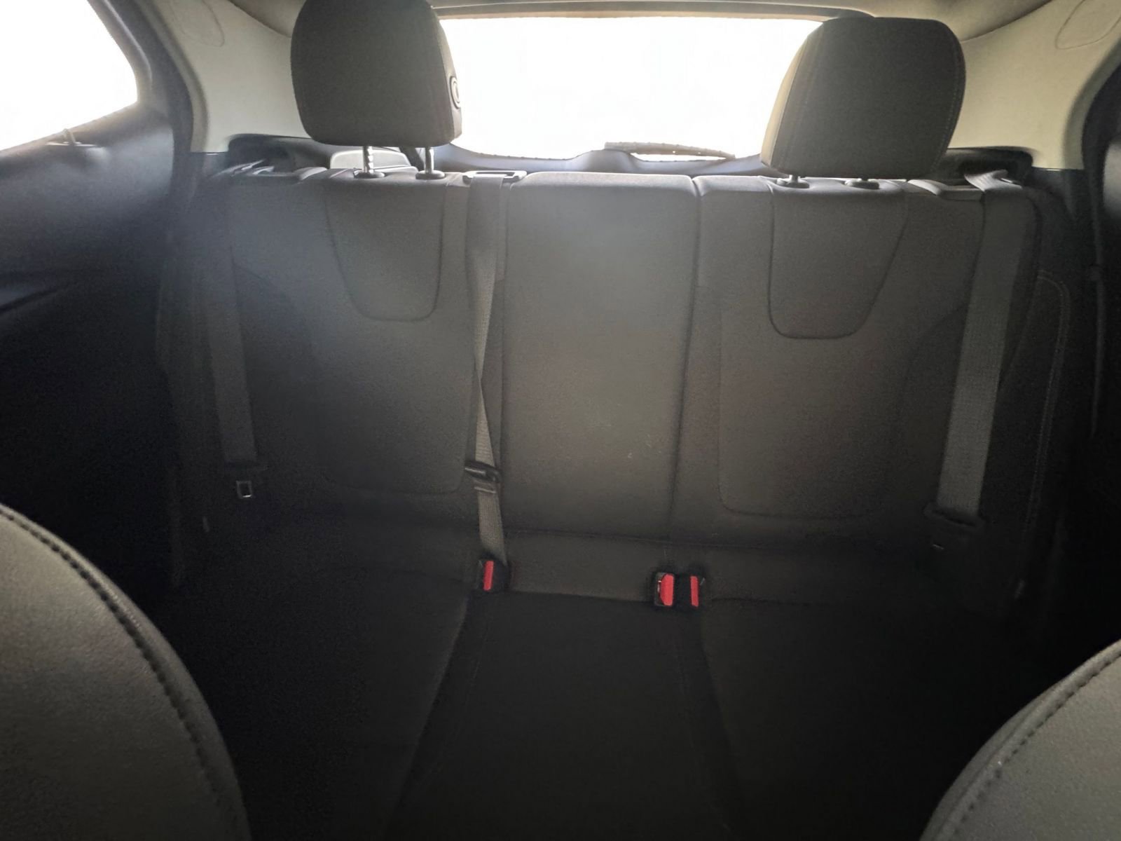 Used 2025 Buick Encore GX Preferred image 27