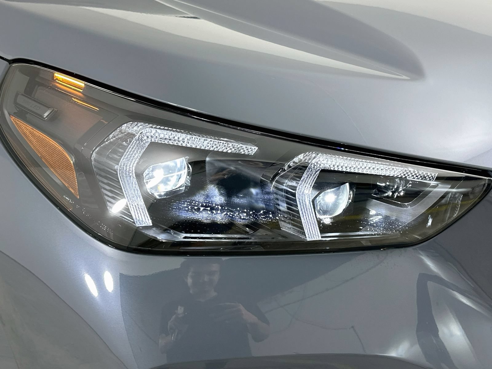 New 2027 BMW X1 xDrive28i AWD/4WD image 9