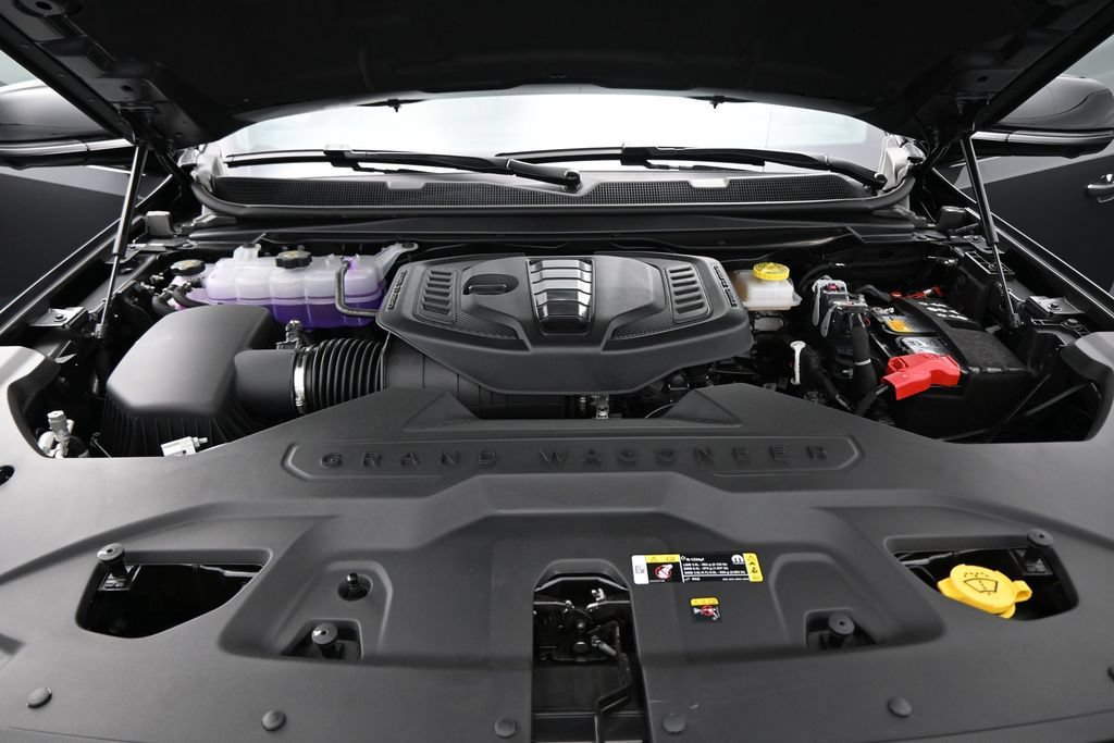 New 2026 Jeep Grand Wagoneer L Summit AWD/4WD image 36