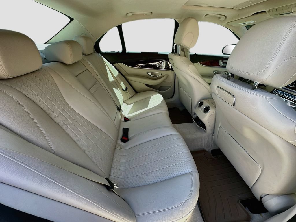 Certified 2018 Mercedes-Benz E 300 image 29
