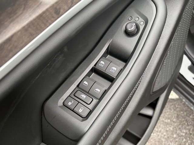 New 2025 Jeep Grand Cherokee Limited image 13