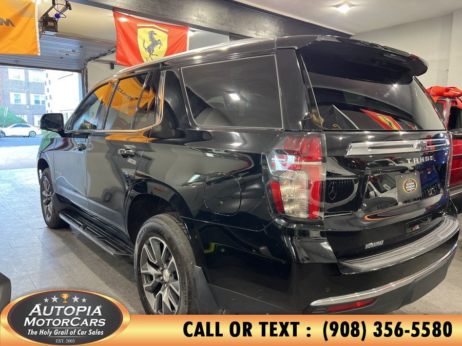 Used 2023 Chevrolet Tahoe LT w/ Luxury Package AWD/4WD image 3