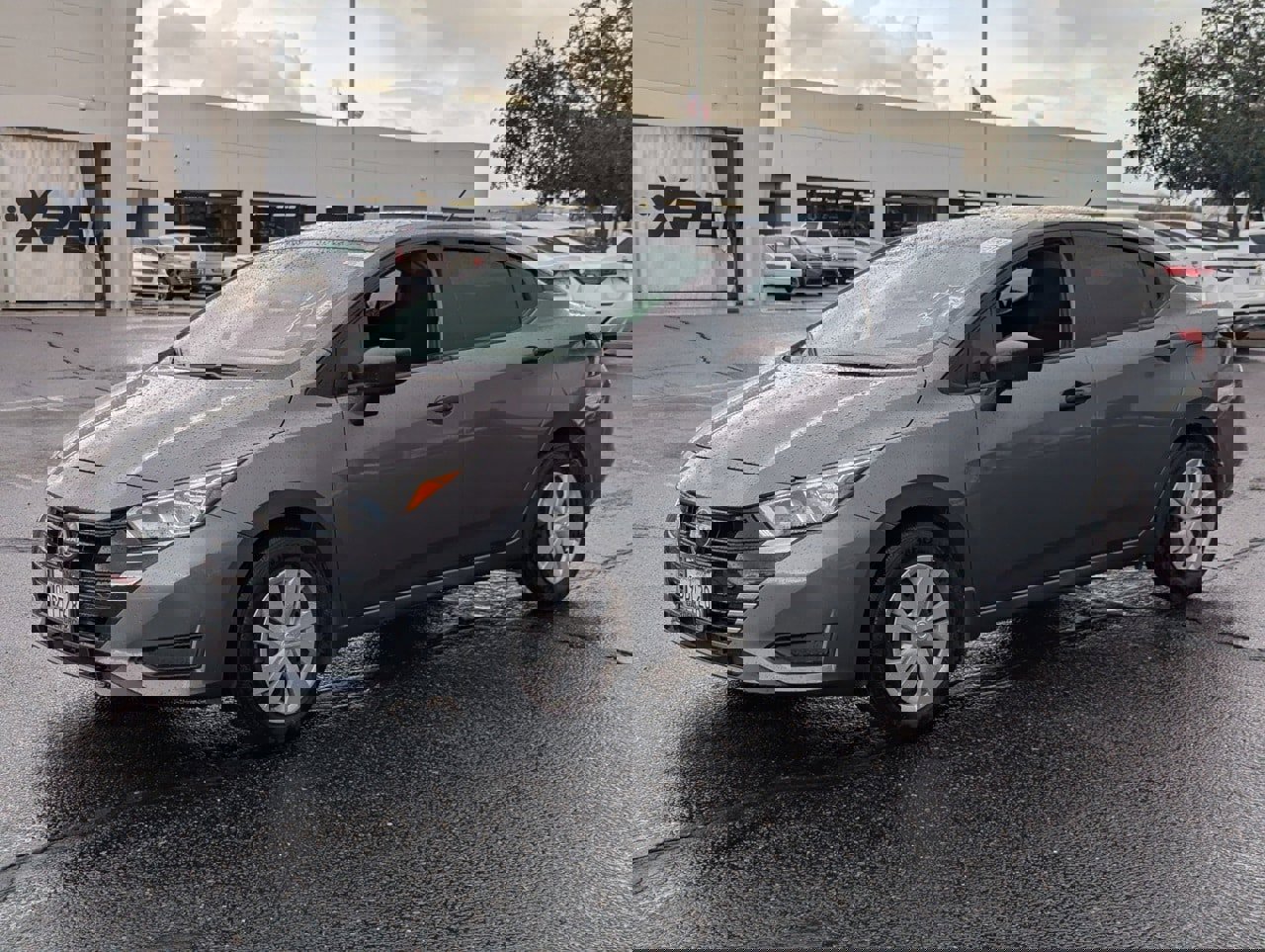 Certified 2024 Nissan Versa S w/ Trunk Package image 2