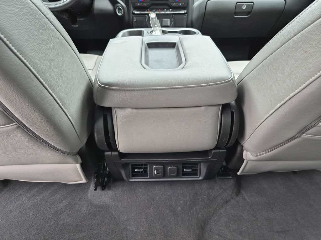 Used 2019 Chevrolet Silverado 1500 LT w/ Texas Edition RWD image 33