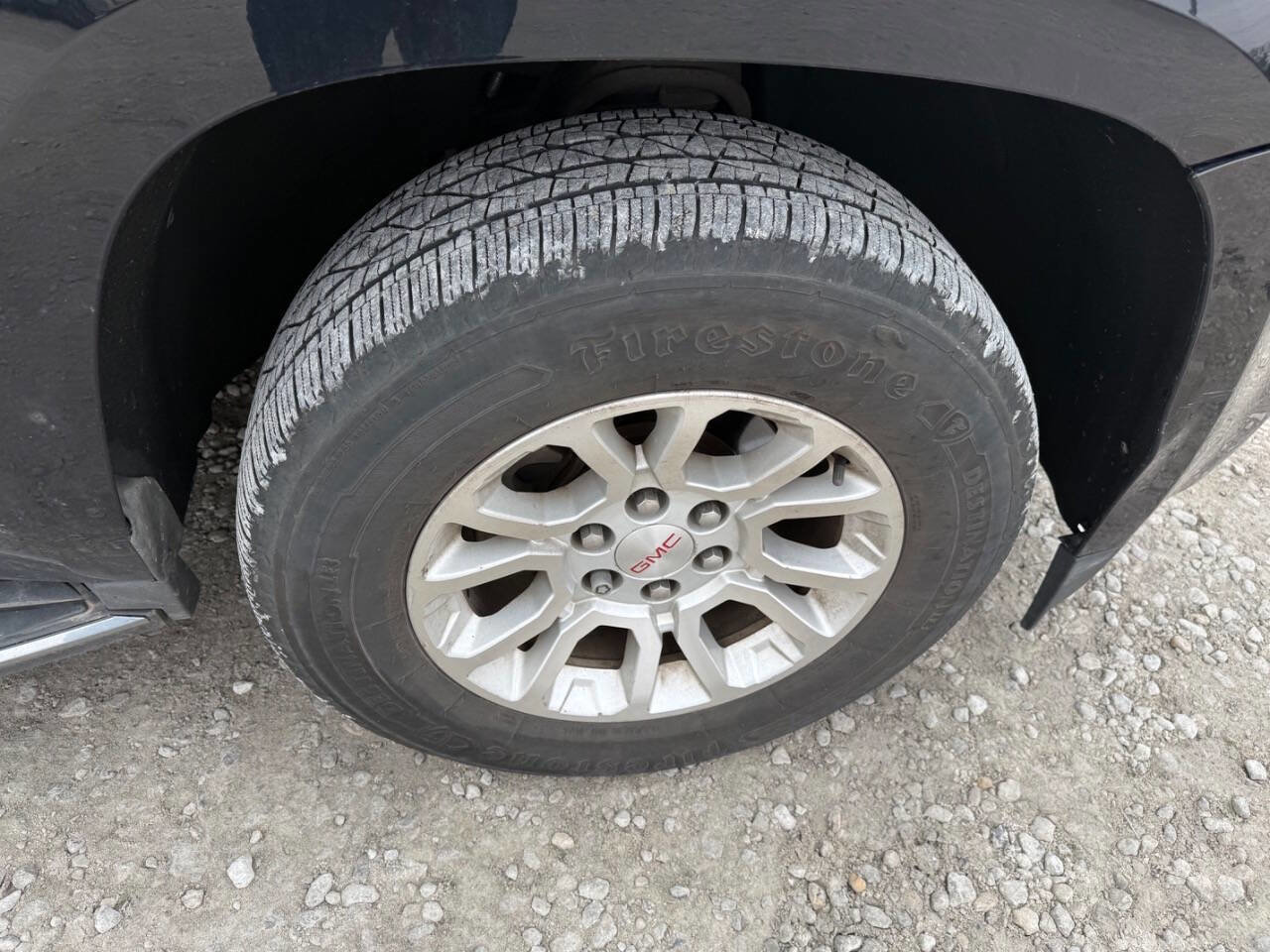 Used 2015 GMC Yukon XL SLE image 12