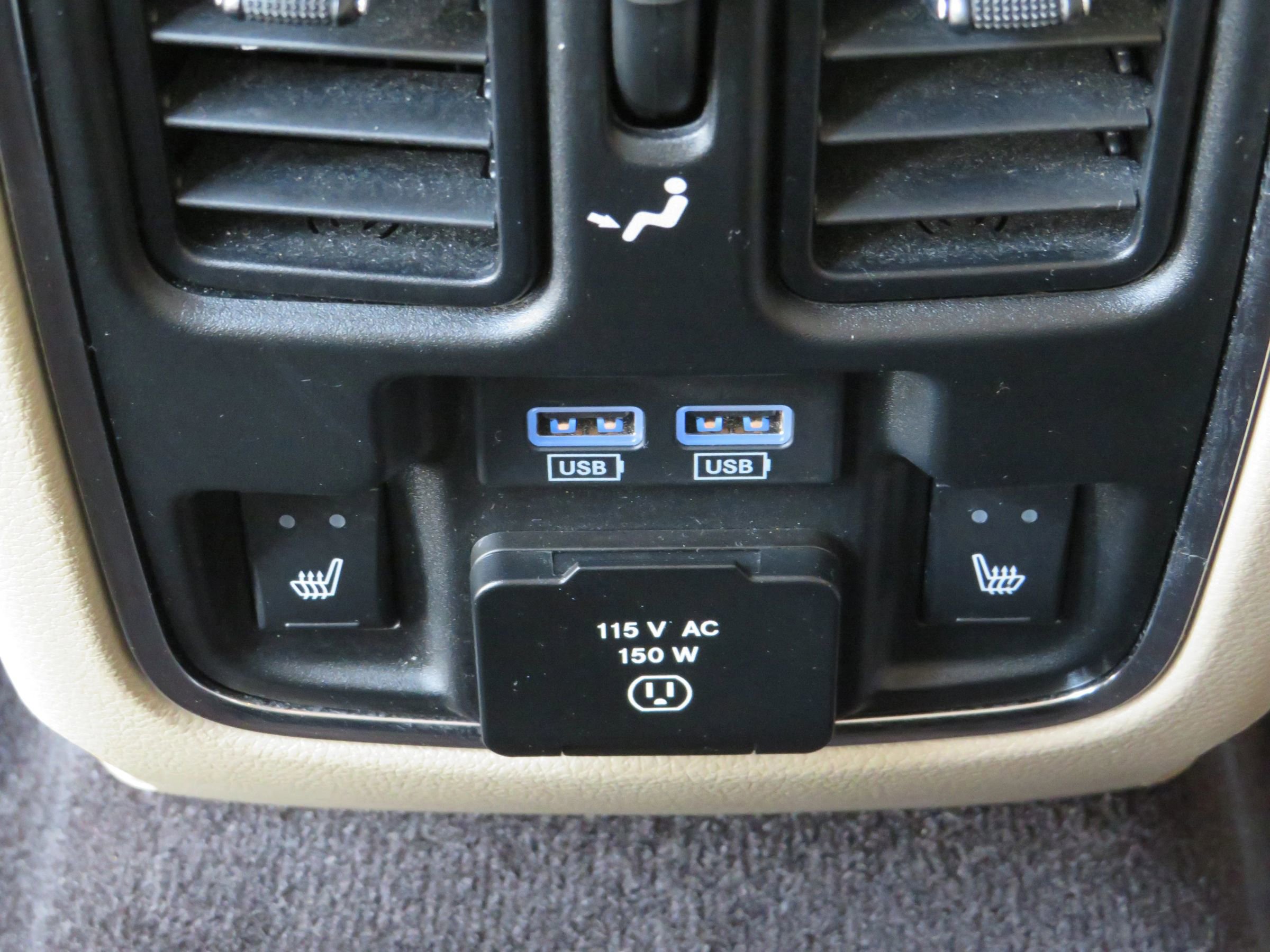 Used 2018 Jeep Grand Cherokee Limited image 41