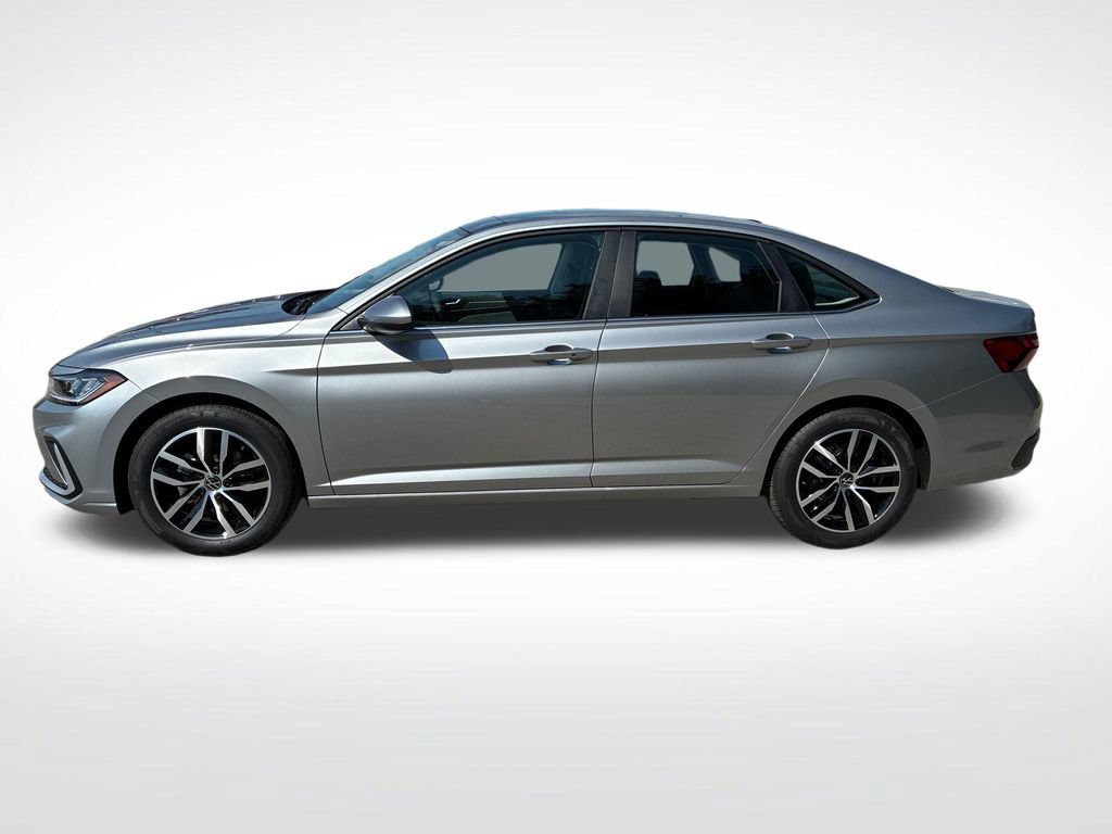 New 2026 Volkswagen Jetta SE FWD image 6