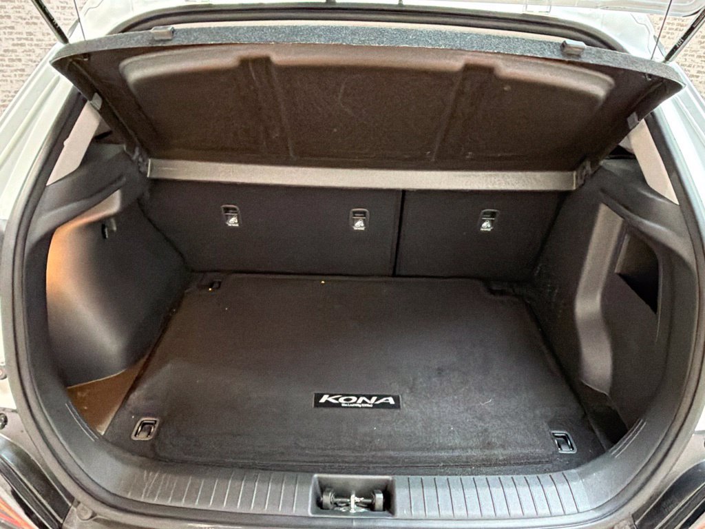 Certified 2023 Hyundai Kona SEL FWD image 12
