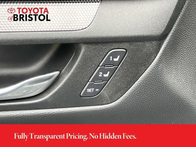 Used 2025 Honda CR-V Sport-L image 28