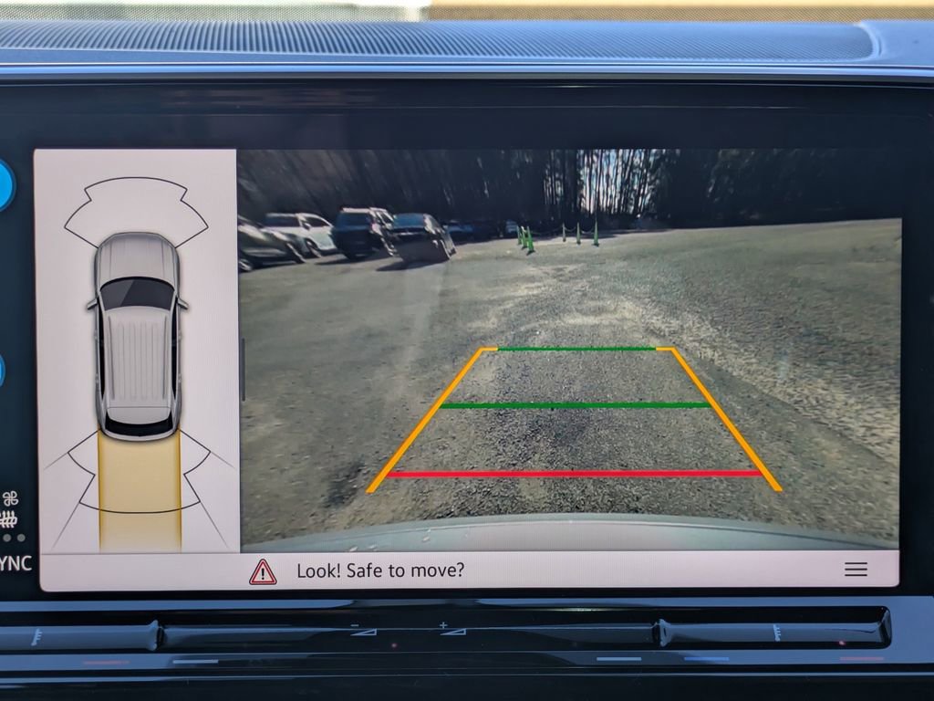 New 2026 Volkswagen Atlas Cross Sport SE image 21