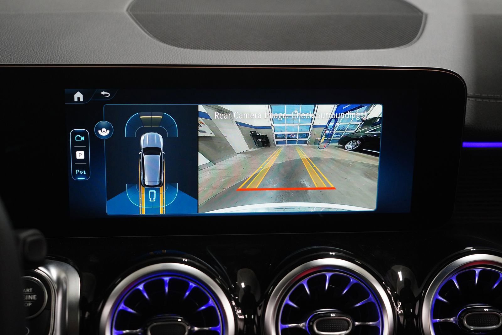 New 2026 Mercedes-Benz GLB 250 4MATIC image 28