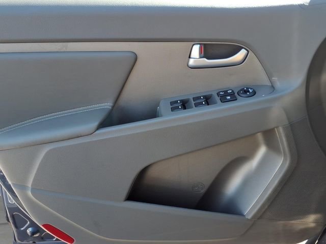 Used 2011 Kia Sportage LX FWD image 14