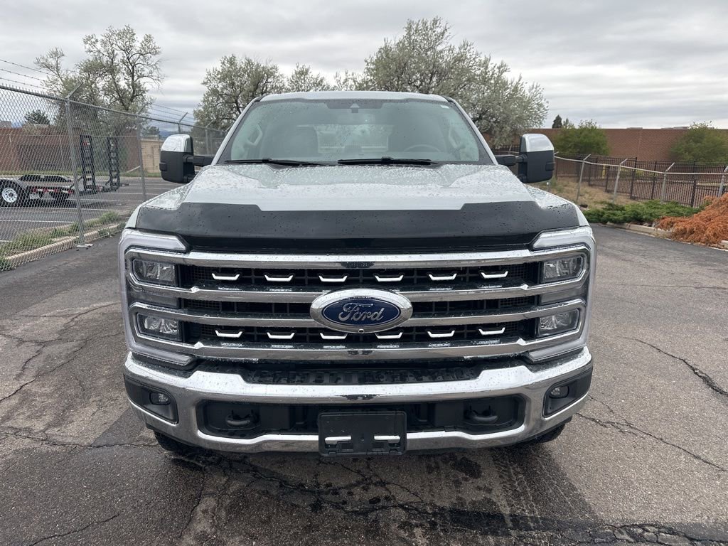 Used 2025 Ford F350 Lariat AWD/4WD image 2