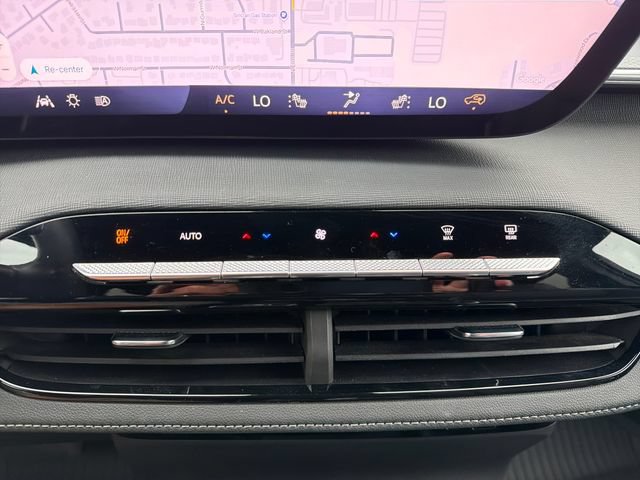 Used 2025 Buick Enclave Sport Touring w/ Super Cruise Package FWD image 14