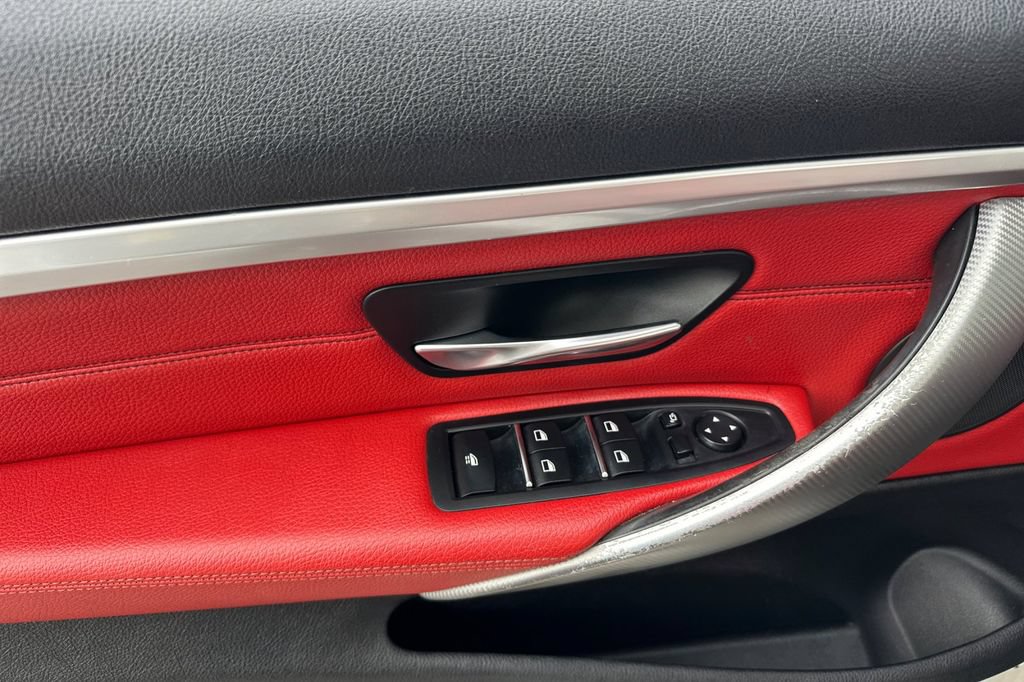 Used 2019 BMW 430i Convertible RWD image 11