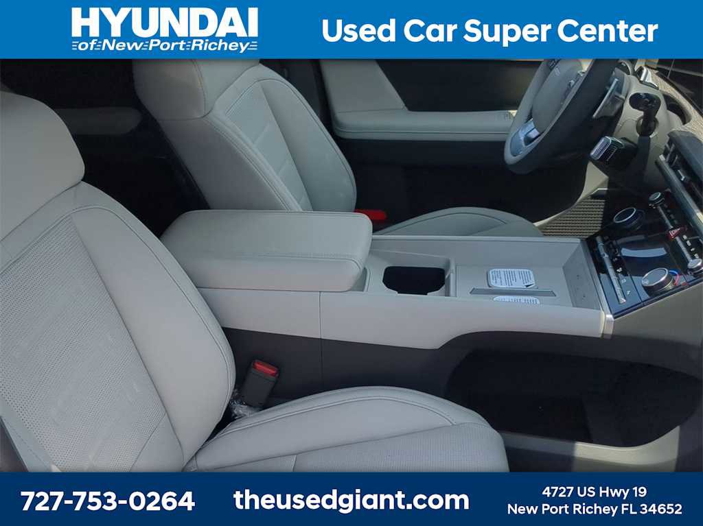 New 2026 Hyundai Santa Fe Calligraphy image 24