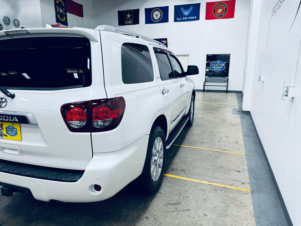 Used 2020 Toyota Sequoia Platinum image 26