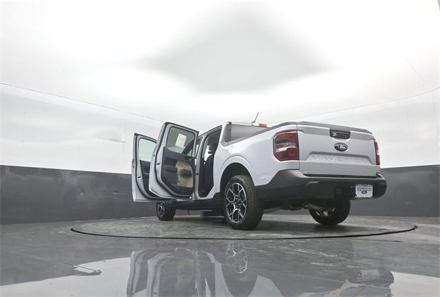 New 2026 Ford Maverick Lariat image 39