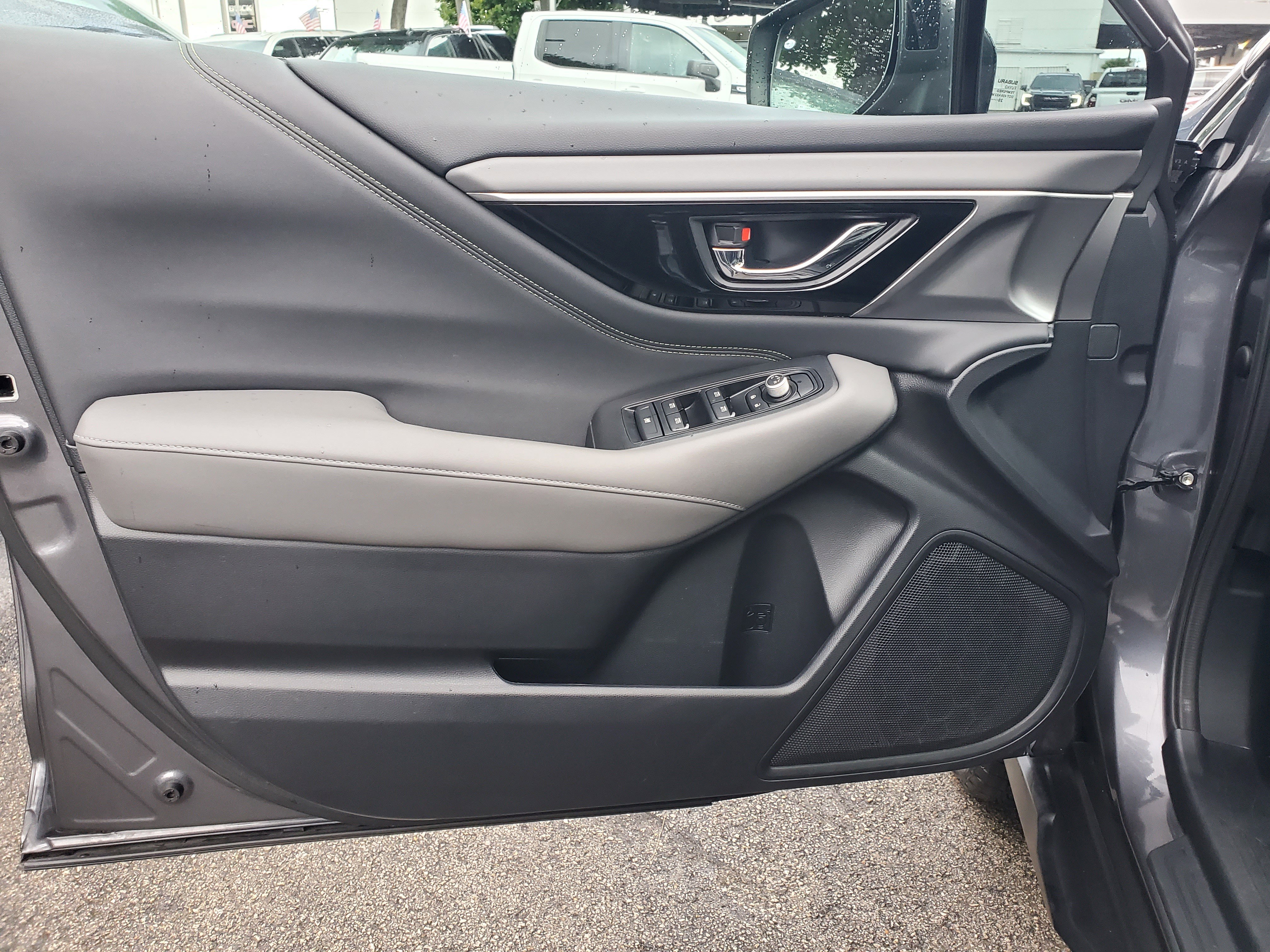 Used 2021 Subaru Outback Onyx Edition XT image 31