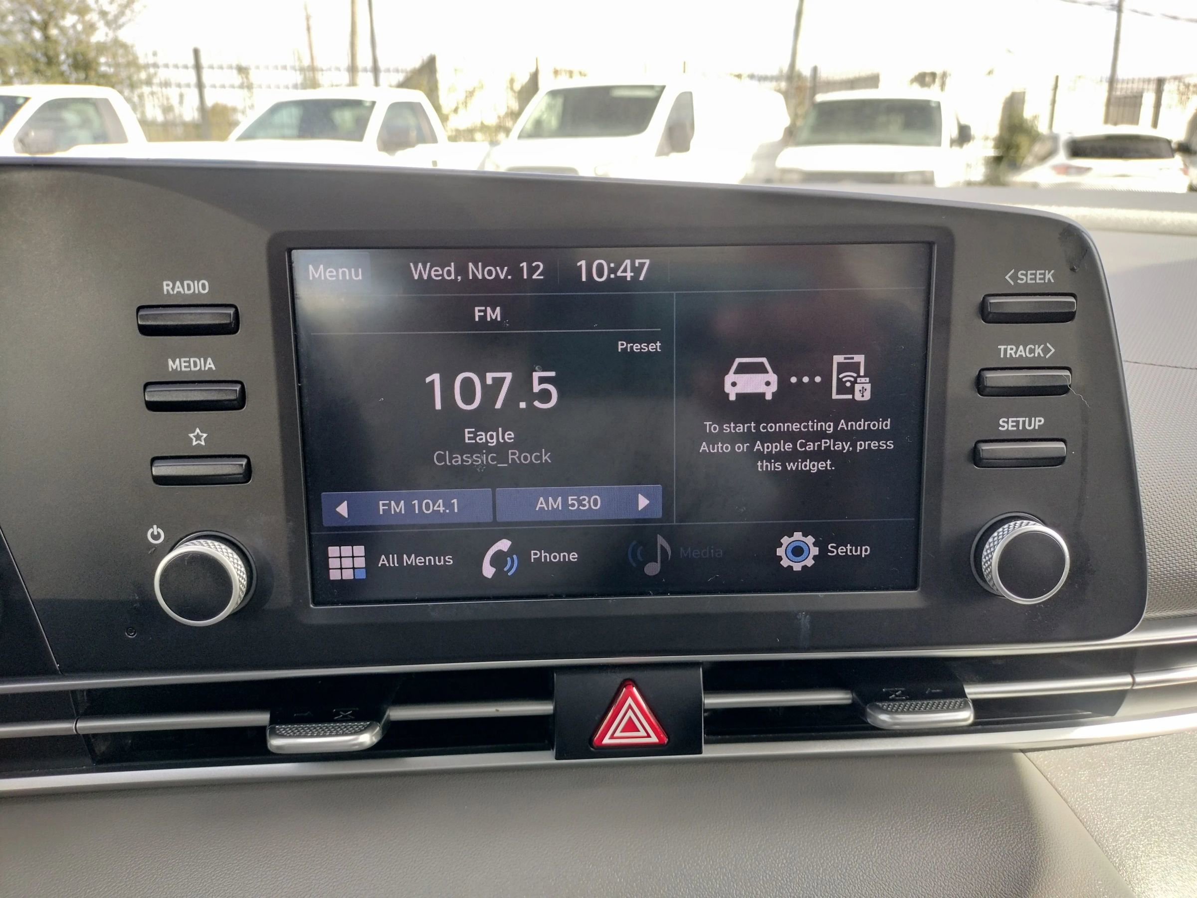 Used 2021 Hyundai Elantra SE image 38