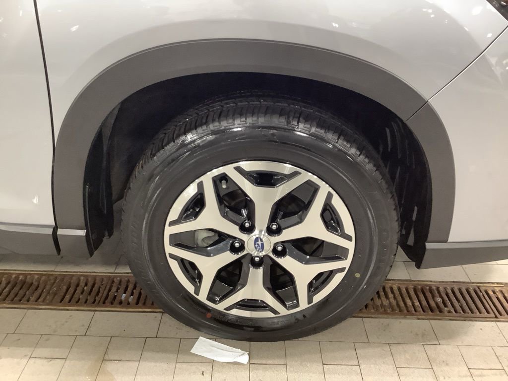 Certified 2023 Subaru Forester Premium image 12