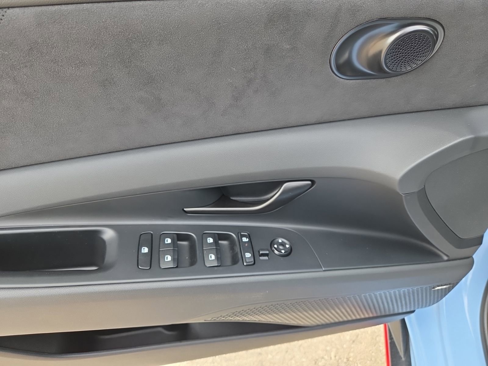 Used 2025 Hyundai Elantra N FWD image 22